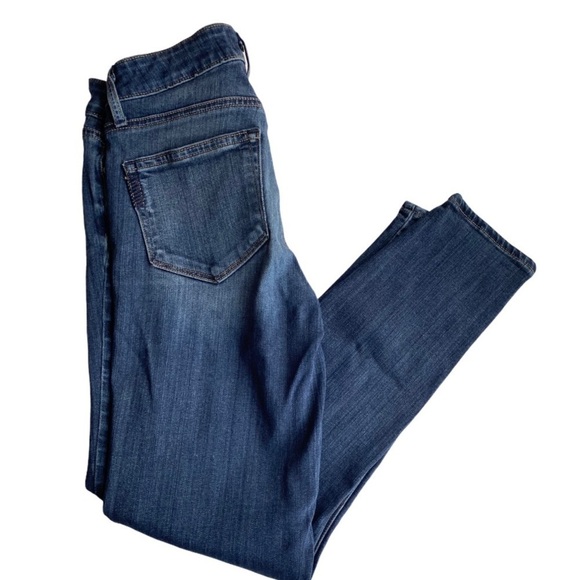 - Paige Verdugo Ankle Jeans - Picture 2 of 9